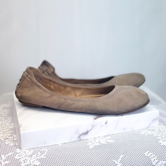 Women's Lucky Brand Emmie Ballet Flats Taupe Leather Minimalist Style - Picture 4 of 8